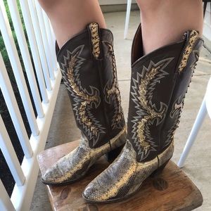 Rare Dan Post brown snakeskin western boots size 6.5